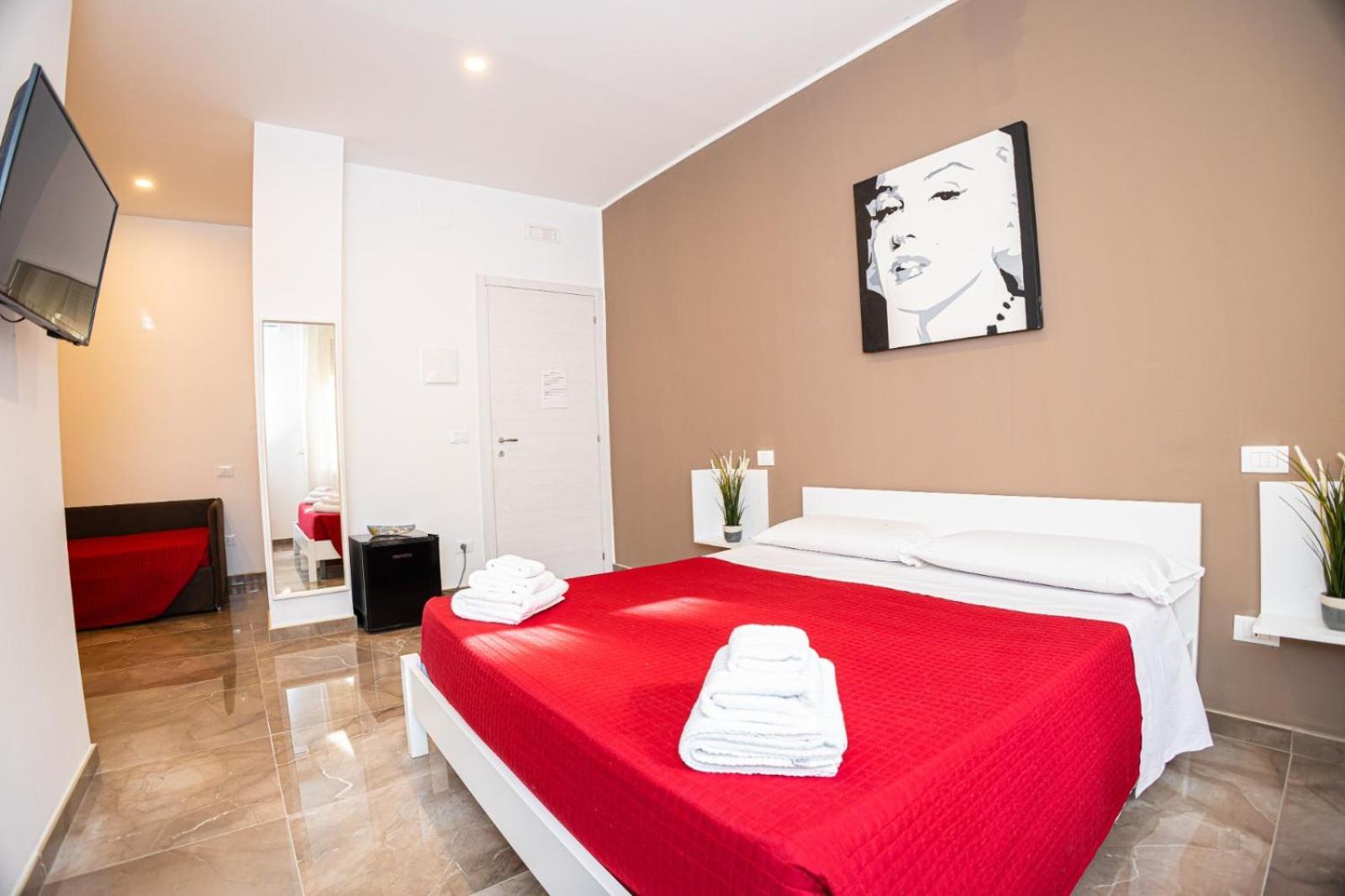 Suebi Rooms Termoli Oda fotoğraf